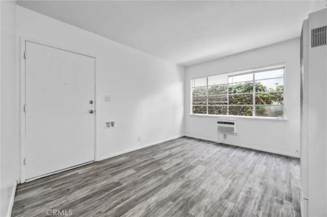 56 N Parkwood, Pasadena, CA 91107