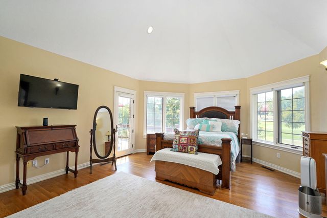 5909 S Brightwater Trail, Springfield, MO 65810