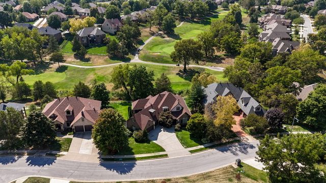 5909 S Brightwater Trail, Springfield, MO 65810