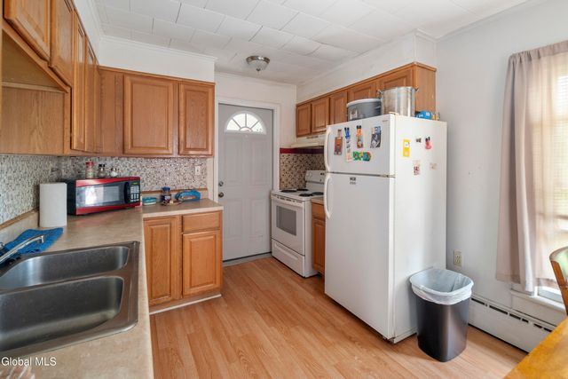 138 S 2nd Avenue, Mechanicville, NY 12118