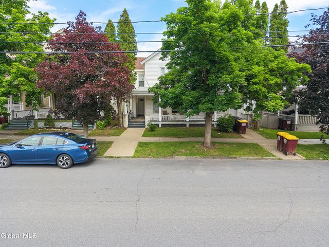 138 S 2nd Avenue, Mechanicville, NY 12118