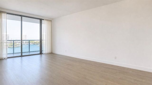 900 Bay Drive 424, Miami Beach, FL 33141