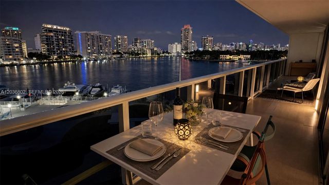 900 Bay Drive 424, Miami Beach, FL 33141