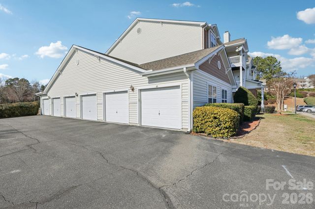 10742 Hill Point Court, Charlotte, NC 28262