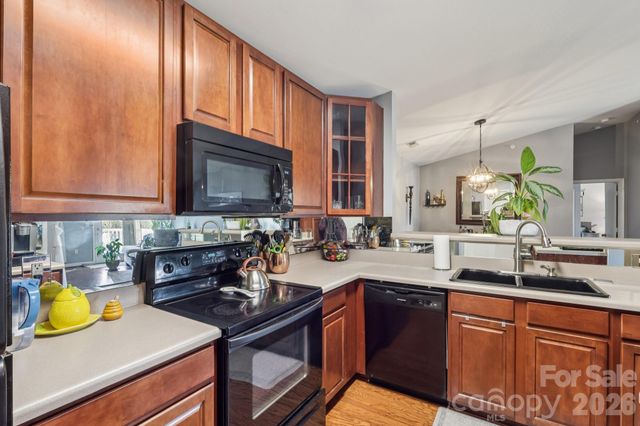 10742 Hill Point Court, Charlotte, NC 28262