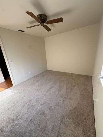 2881 Perez Ct, West Sacramento, CA 95691