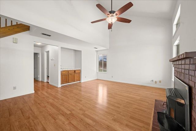 2881 Perez Ct, West Sacramento, CA 95691
