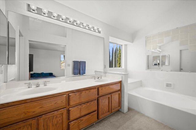 2881 Perez Ct, West Sacramento, CA 95691