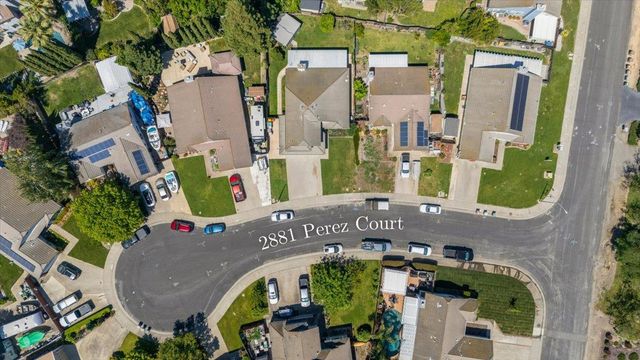 2881 Perez Ct, West Sacramento, CA 95691