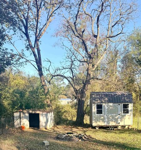 705 N 9th Street, Gurdon, AR 71743