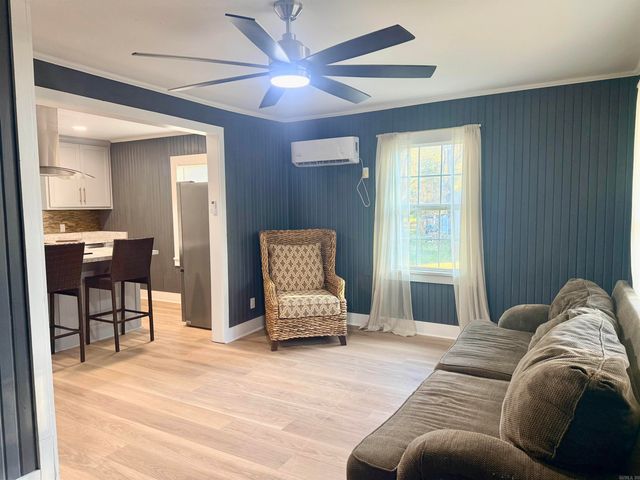 705 N 9th Street, Gurdon, AR 71743