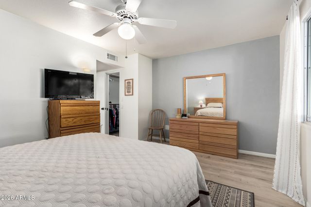 18218 N 99TH Drive, Sun City, AZ 85373