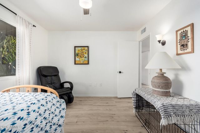 18218 N 99TH Drive, Sun City, AZ 85373