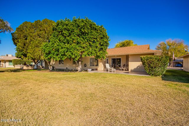 18218 N 99TH Drive, Sun City, AZ 85373