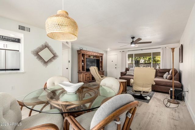 18218 N 99TH Drive, Sun City, AZ 85373