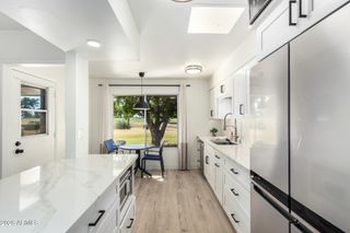 18218 N 99TH Drive, Sun City, AZ 85373