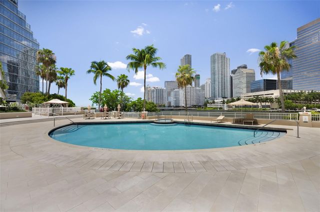 701 Brickell Key Blvd 901, Miami, FL 33131