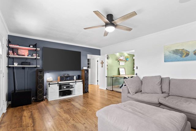 15440 Mt Vernon AVENUE, Brookfield, WI 53005