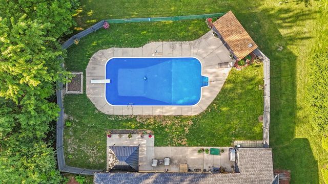 15440 Mt Vernon AVENUE, Brookfield, WI 53005