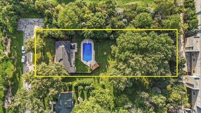 15440 Mt Vernon AVENUE, Brookfield, WI 53005