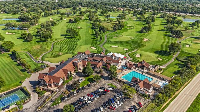 15440 Mt Vernon AVENUE, Brookfield, WI 53005