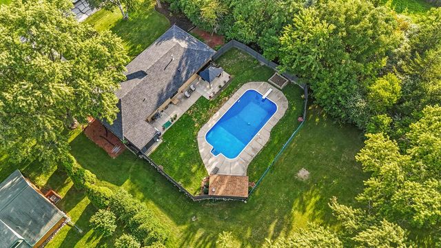 15440 Mt Vernon AVENUE, Brookfield, WI 53005