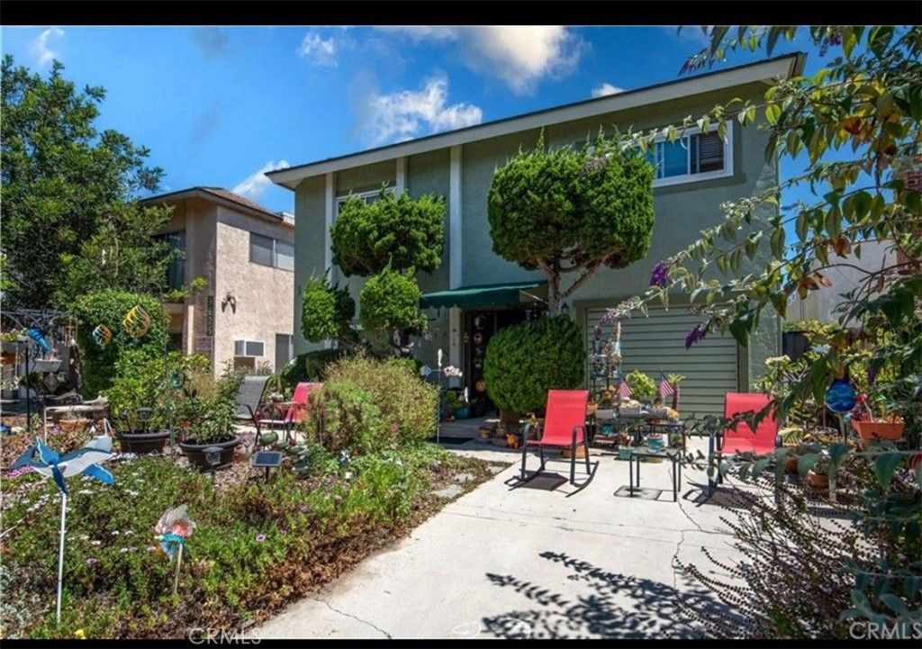 Image 1 of property listing at 1629 Franklin 4, Santa Monica, CA 90404