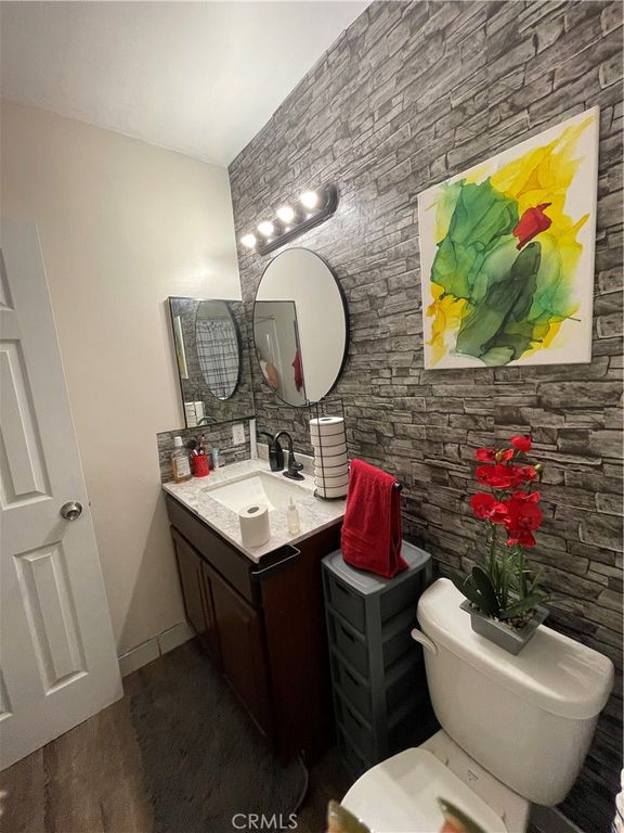 Image 8 of property listing at 1629 Franklin 4, Santa Monica, CA 90404