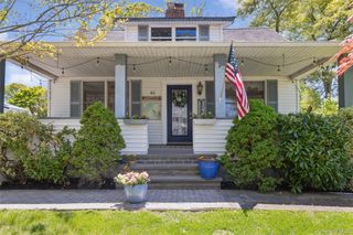 40 Bellecrest Avenue, East Northport, NY 11731