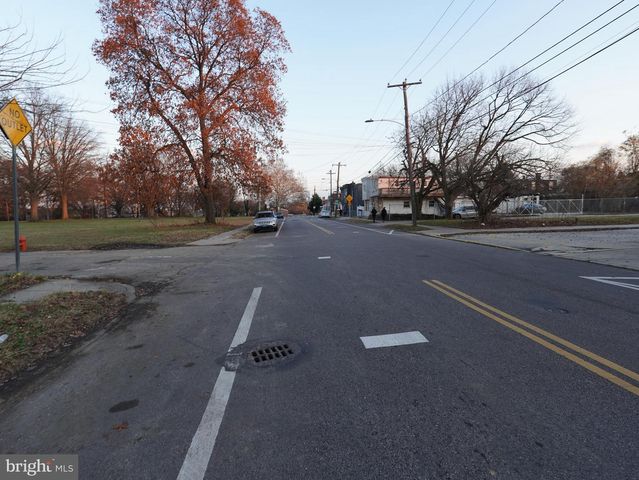 7627 ESTE AVE, Philadelphia, PA 19153