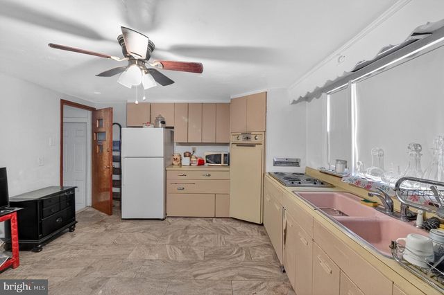 368 DORRANCE ST, Bristol, PA 19007