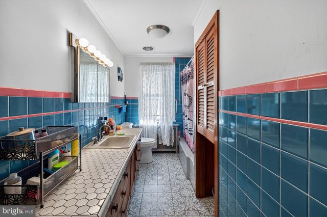 368 DORRANCE ST, Bristol, PA 19007