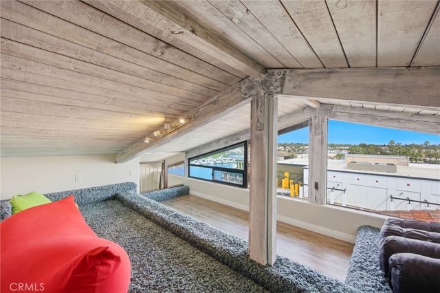 5336 Marina Pacifica N, Long Beach, CA 90803