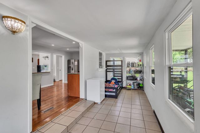 1141 Apple Valley Rd, Madison, TN 37115