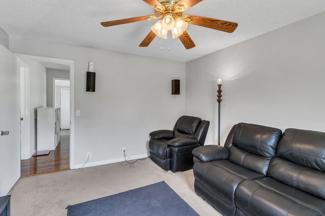 1141 Apple Valley Rd, Madison, TN 37115