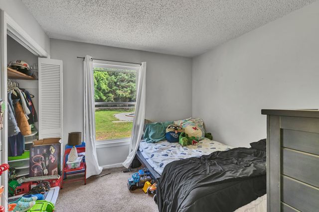 1141 Apple Valley Rd, Madison, TN 37115