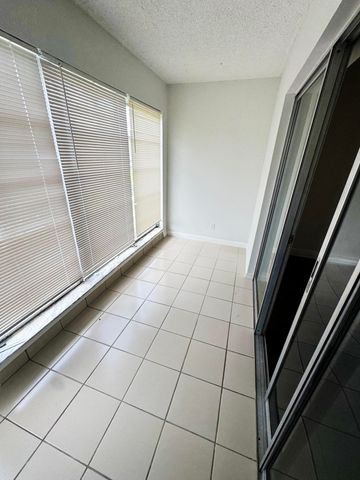 1120 LEMON TREE Terrace 73-C, Delray Beach, FL 33445