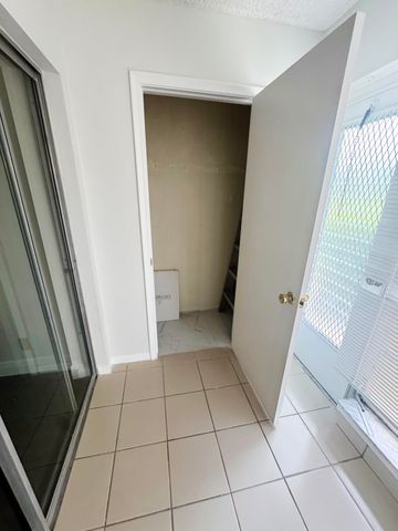 1120 LEMON TREE Terrace 73-C, Delray Beach, FL 33445