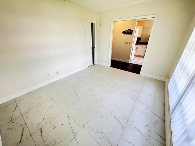 1120 LEMON TREE Terrace 73-C, Delray Beach, FL 33445