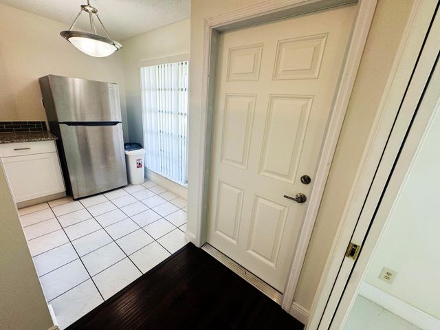 1120 LEMON TREE Terrace 73-C, Delray Beach, FL 33445
