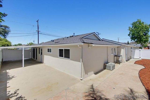 902 Taft, El Cajon, CA 92020