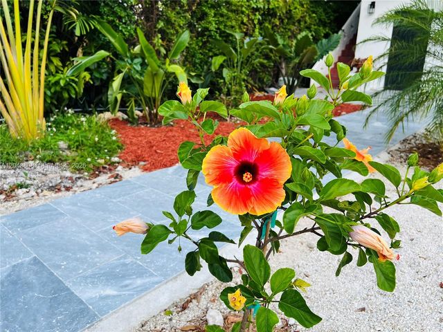 2134 SW 11th Street, Miami, FL 33135