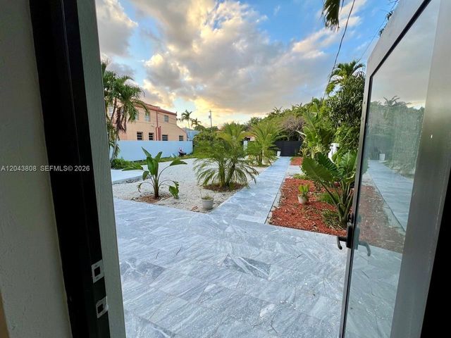2134 SW 11th Street, Miami, FL 33135