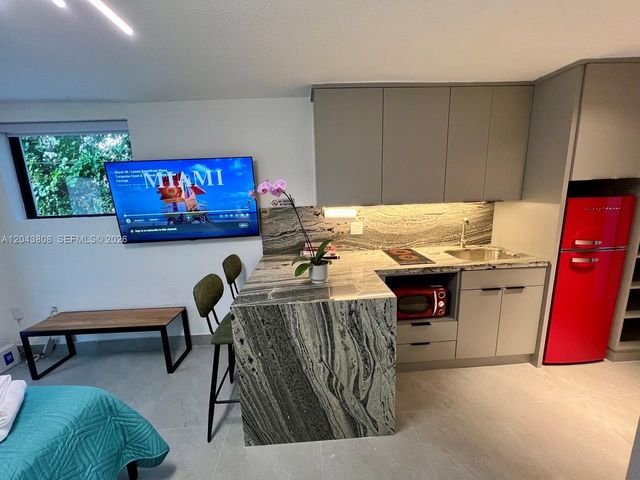 2134 SW 11th Street, Miami, FL 33135