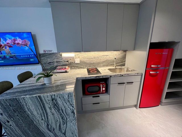 2134 SW 11th Street, Miami, FL 33135