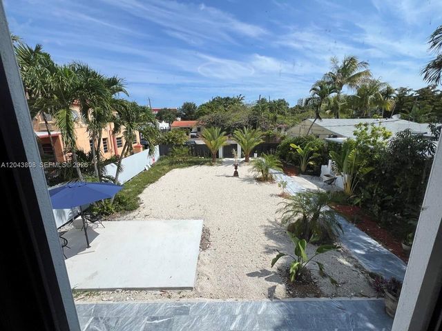 2134 SW 11th Street, Miami, FL 33135