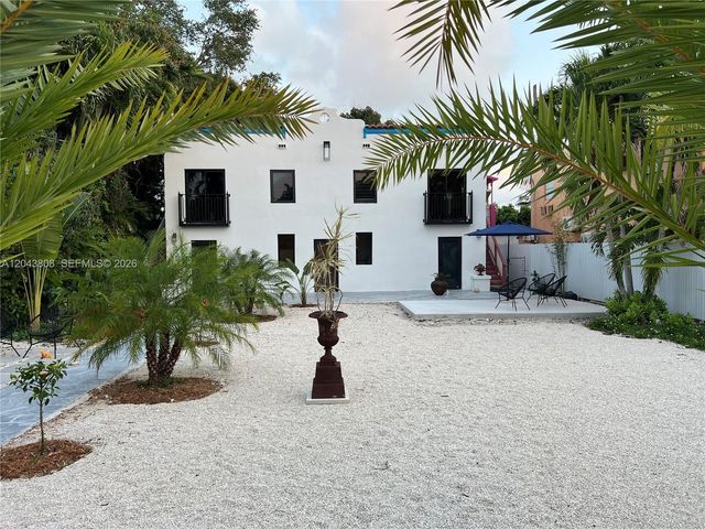2134 SW 11th Street, Miami, FL 33135