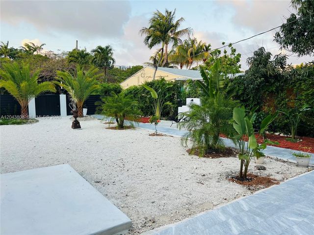 2134 SW 11th Street, Miami, FL 33135