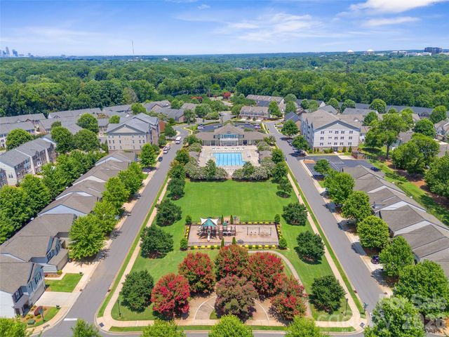 2258 Kensington Station Parkway, Charlotte, NC 28210