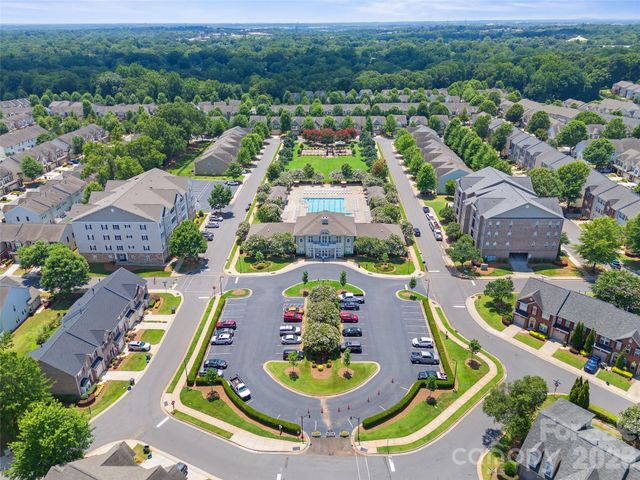 2258 Kensington Station Parkway, Charlotte, NC 28210